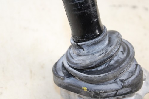 2009-2020 Nissan 370Z Manual Shifter Base OEM KV99 - Picture 6 of 7