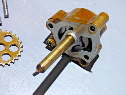 GENUINE HONDA CBR600 F3 1995-98 OIL PUMP WITH DRIVE GEARS AND CHAIN - Picture 3 of 8