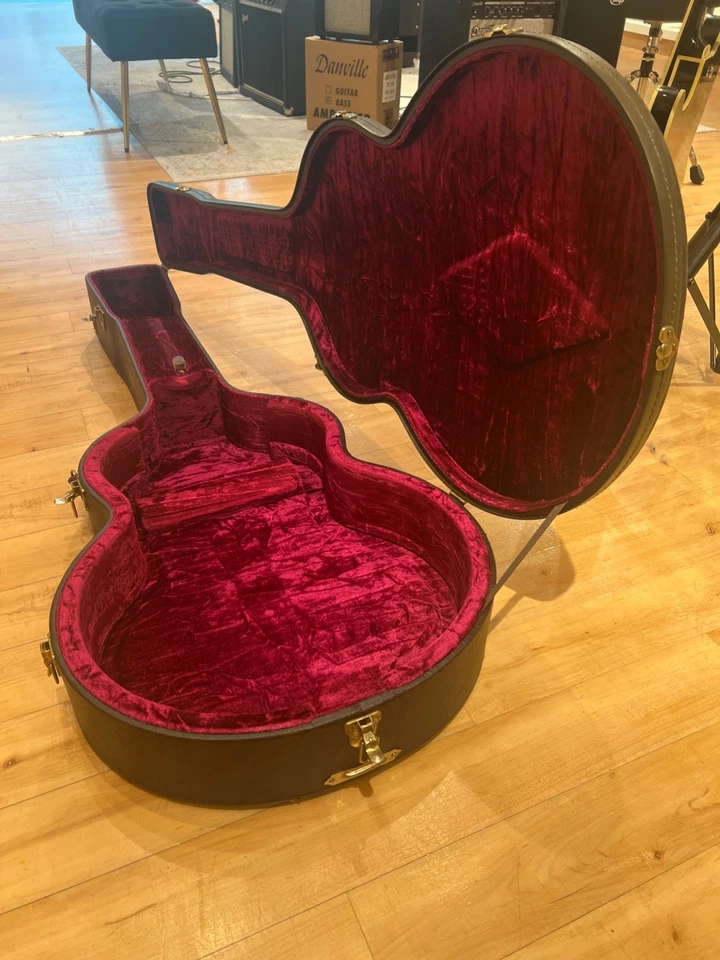 Taylor 615 1987 - 1991 - натуральный - Изображение 2 из 4