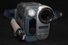Sony Handycam DCR-TRV260 Camcorder Camera Digital 8 w/ Battery