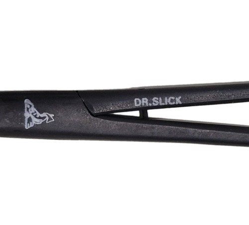 Dr. Slick 5. 5" Black Curved Clamp Fly Fishing 50/50 Smooth, Serrated Jaws, Pin - Afbeelding 3 van 11