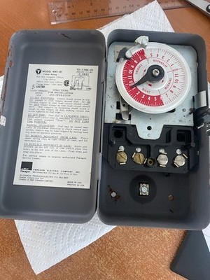 AMF Paragon Electric Company 4001 00 Clock Operated Switch Timer TD-1744-00 Box