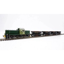 OO Class 14 Train Pack BR Green D9553 with 4 BR Black Dogfish Wagons