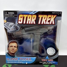 Star Trek Classic Phaser Toys R Us Exclusive Authentic Replica Diamond Select