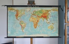 VINTAGE | SCHOOL WALL MAP THE EARTH EARTH WALL MAP PERTHES | WALL SCHOOL CHART