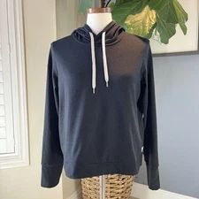 Vuori Halo Essential Hoodie Womens M? Heather Black Cropped VW226 EUC