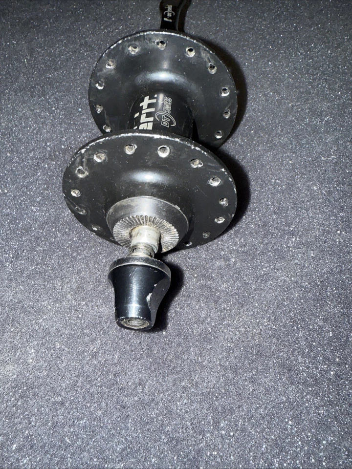 Cerit Front Disc Hub Made By Dt Swiss Disc Brake 100 Mm Quick Release  32 Holes  - Image 3 of 3