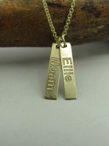 Name necklace. 14k Yellow gold necklace 
