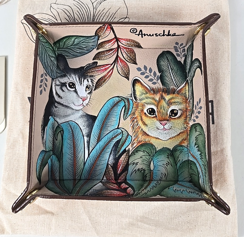 Anuschka Hand Painted Leather Catch All Tray Curious Kittens Jewelry Cosmetics - Picture 2 of 3