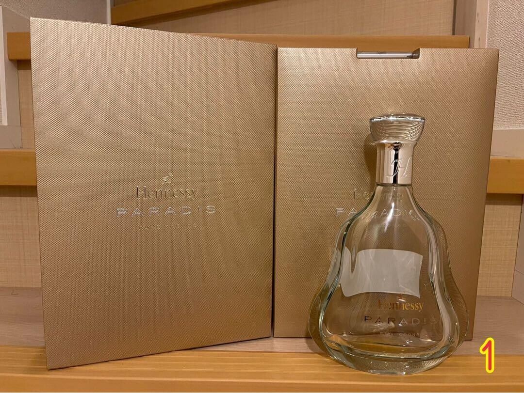 Hennessy Paradis Cognac Crystal Decanter Empty Bottle with Hennessy Paradis Cognac Crystal Decanter Empty Bottle with