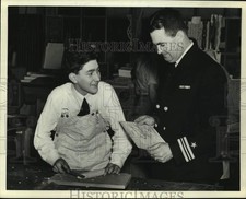 1942 Press Photo John Caprio with Edward Flaherty at the Boston Trade School