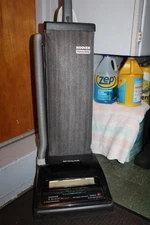 Vintage Hoover Elite  / Legacy 750 Upright Vacuum Cleaner Model u4557-910