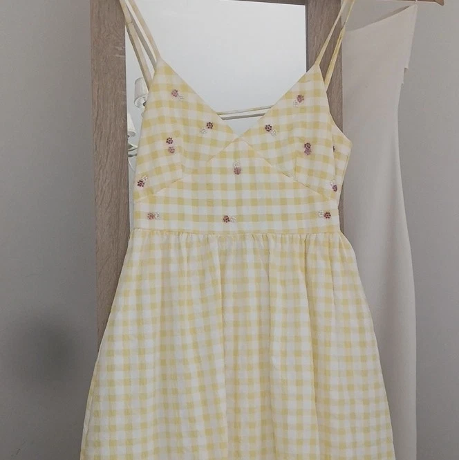 Zara Women’s Yellow/White Gingham V-Neck Strappy Midi Fit & Flare S - Image 1 of 4