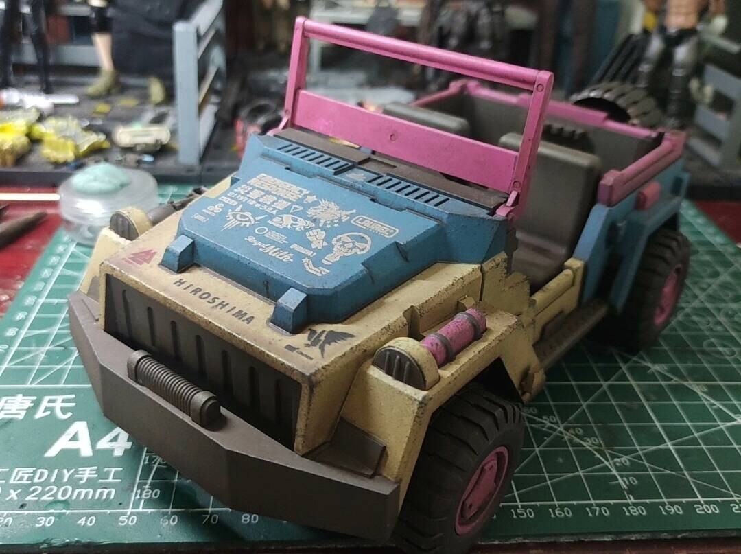 アシッドレイン　Acid Rain FAV-SP20 Halogen Jeep Acid Rain World 1/18 FAV-SP20 Halogen Jeep Action Figures