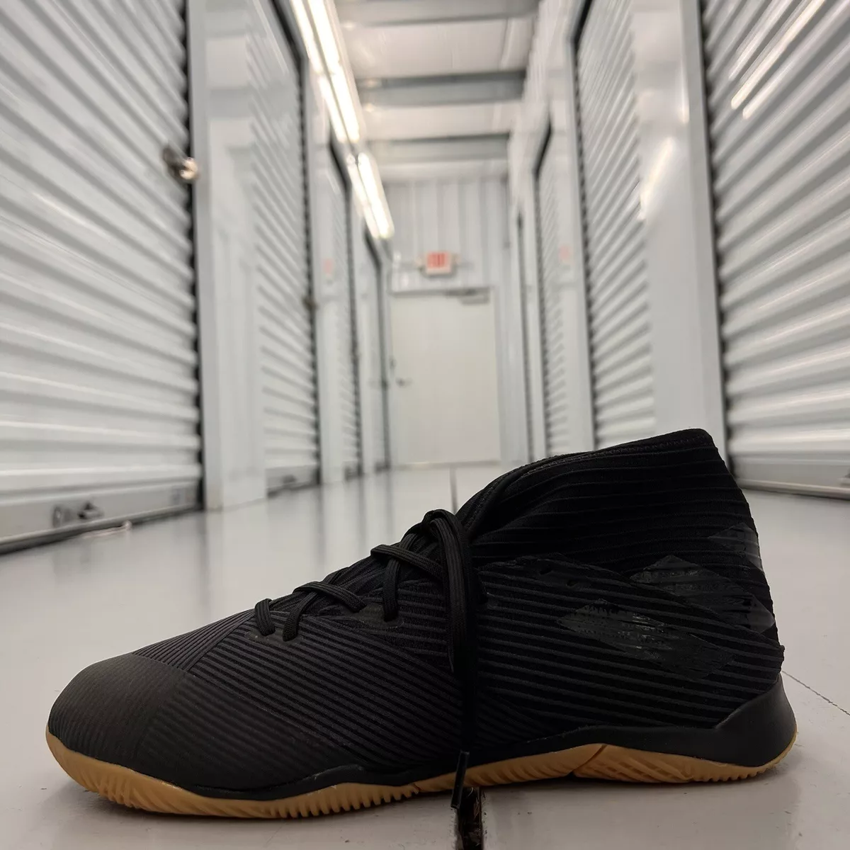 Nemeziz top 19.3 indoor