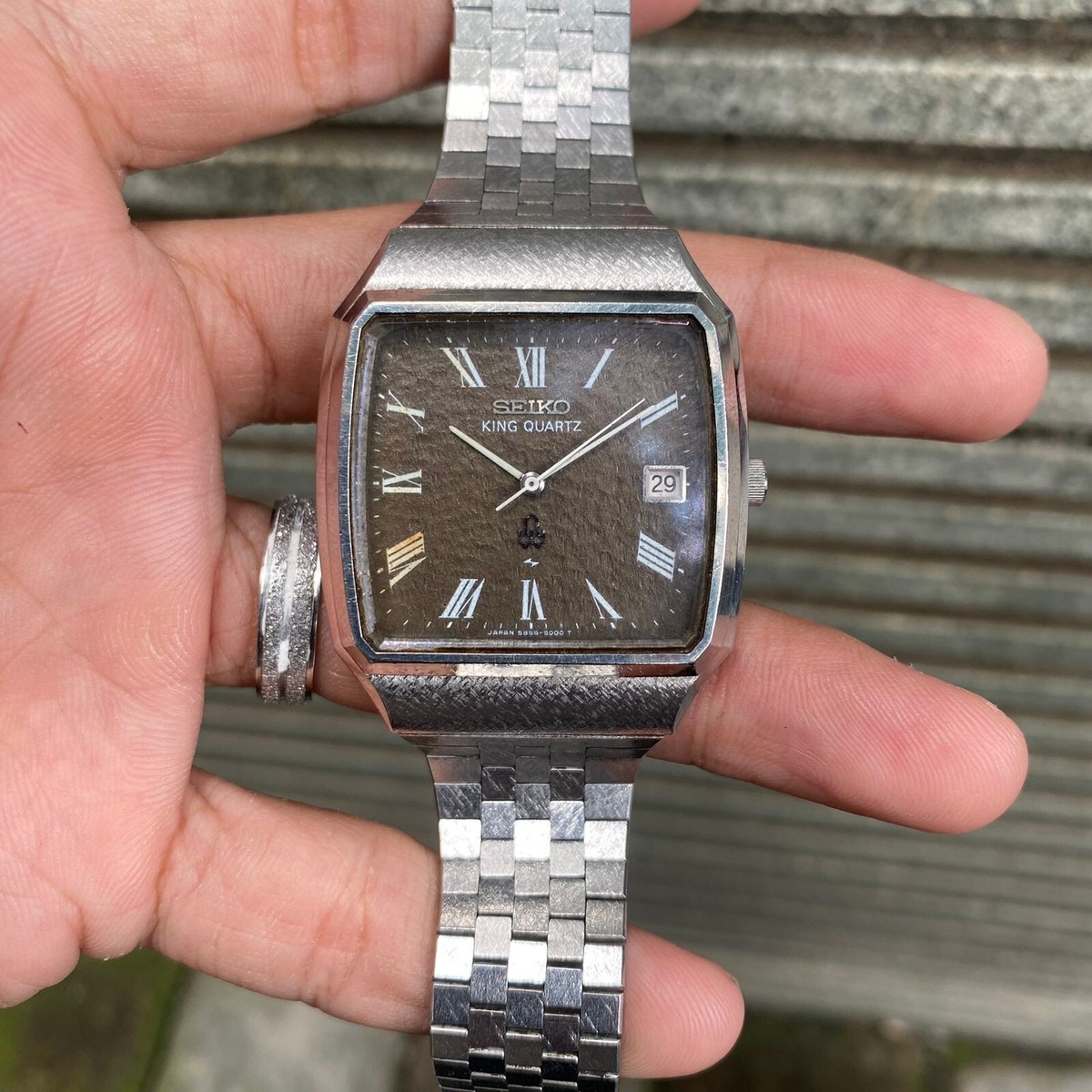 RARE Seiko King Quartz 5855-5000 Roman Index Brown Dial Square 