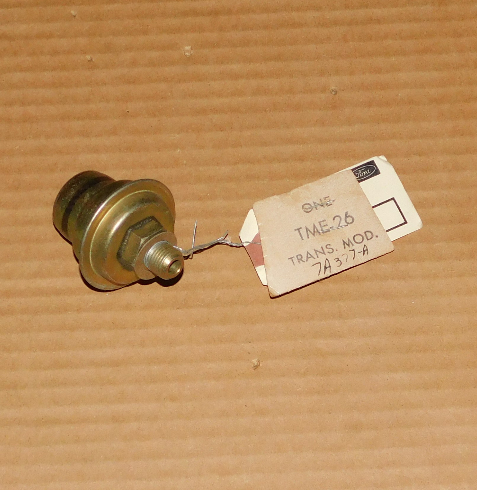 1961-72  Ford Motorcraft Automatic Transmission Vacuum Modulator