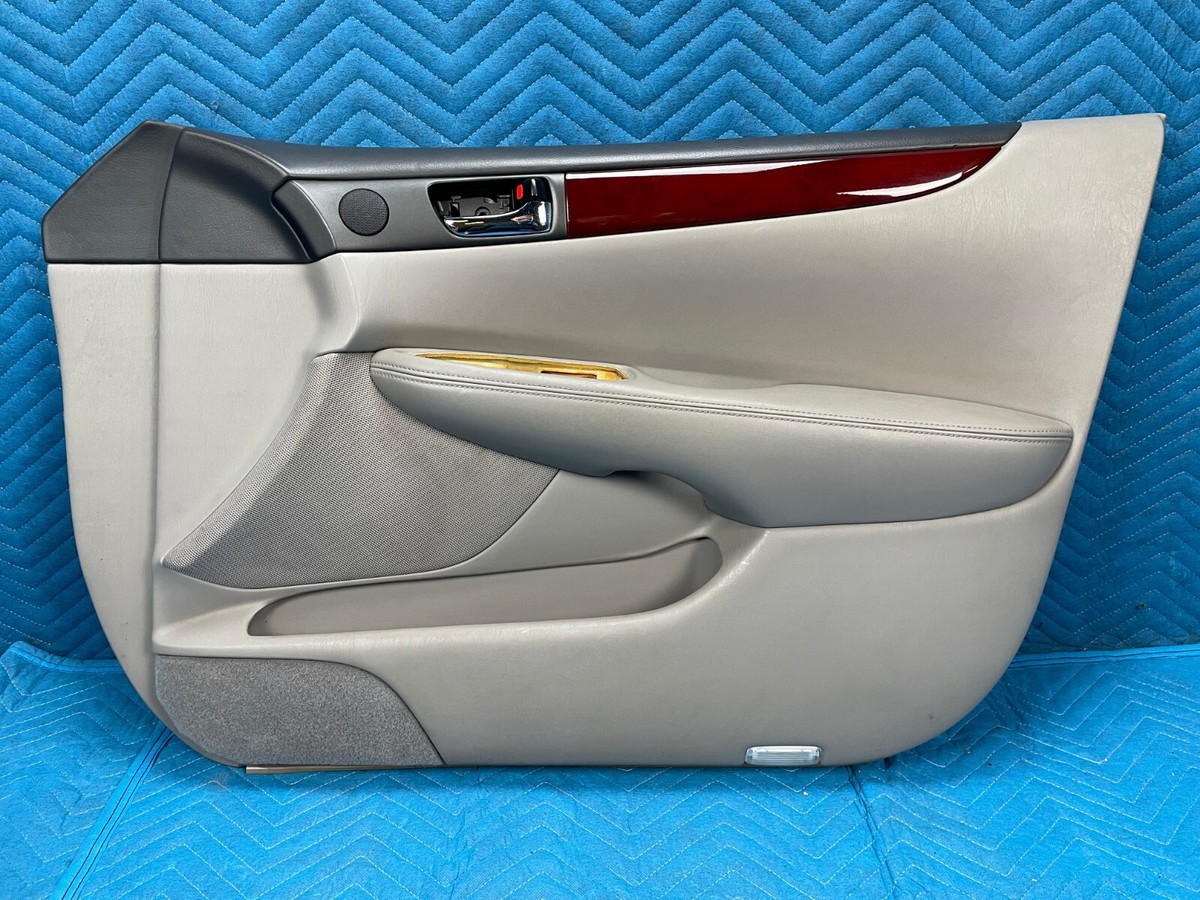Lexus ES300 ES330 Front Passenger Door Panel Trim 2002-2005 Gray