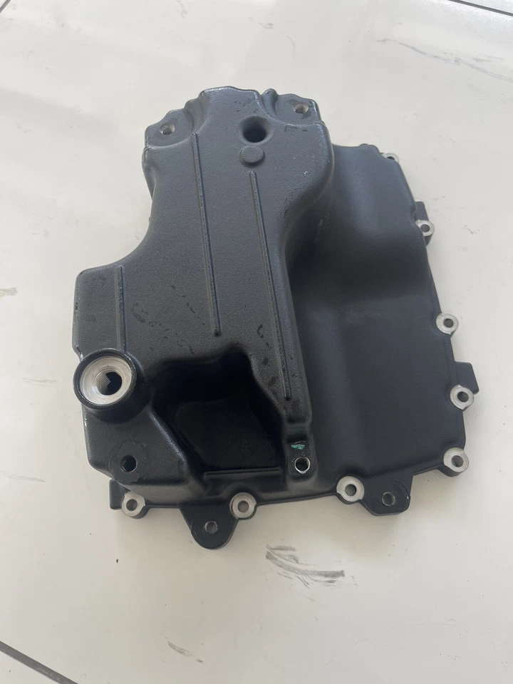 COPPA OLIO TRIUMPH TIGER 800 / XC / XR TUTTE LE VERSIONI T1230109 - Immagine 2 di 4