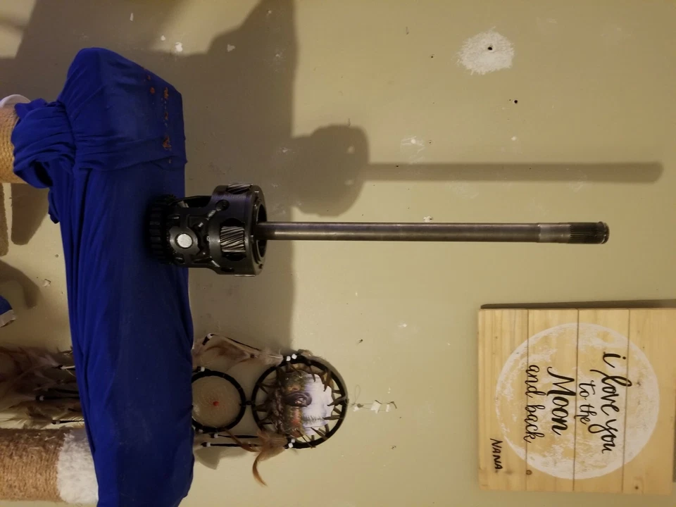  DIFFERENTIAL HOUSING ASSEMBLY ALREADY PUT TOGETHER - Image 2 of 4