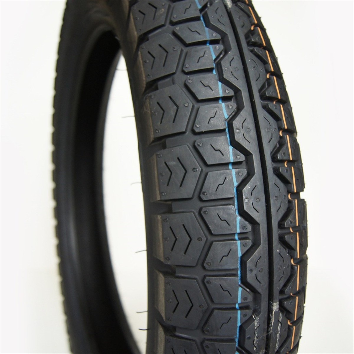 New Dunlop gold seal k87 Rear Tire size 4.00x18 - 120/90-18 Honda