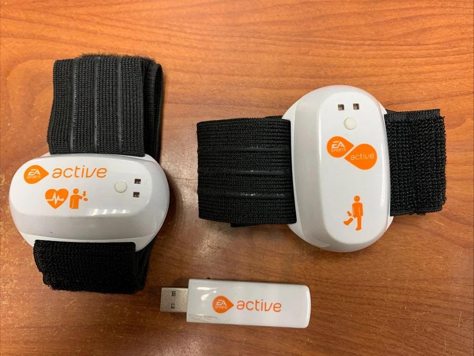 Wii EA Sports Active more workouts Game With Bands (2) and Dongle - Image 2 of 4