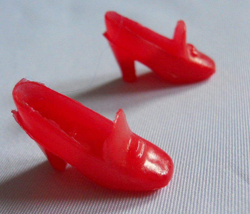 Vintage Barbie Clone Doll Ruby RED PILGRIM SHOES Disney High Heel Slipper Pumps