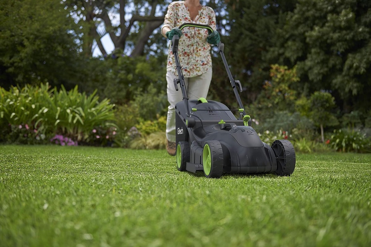 Gtech Cordless Lawnmower 43cm 50L CLM021 48V With