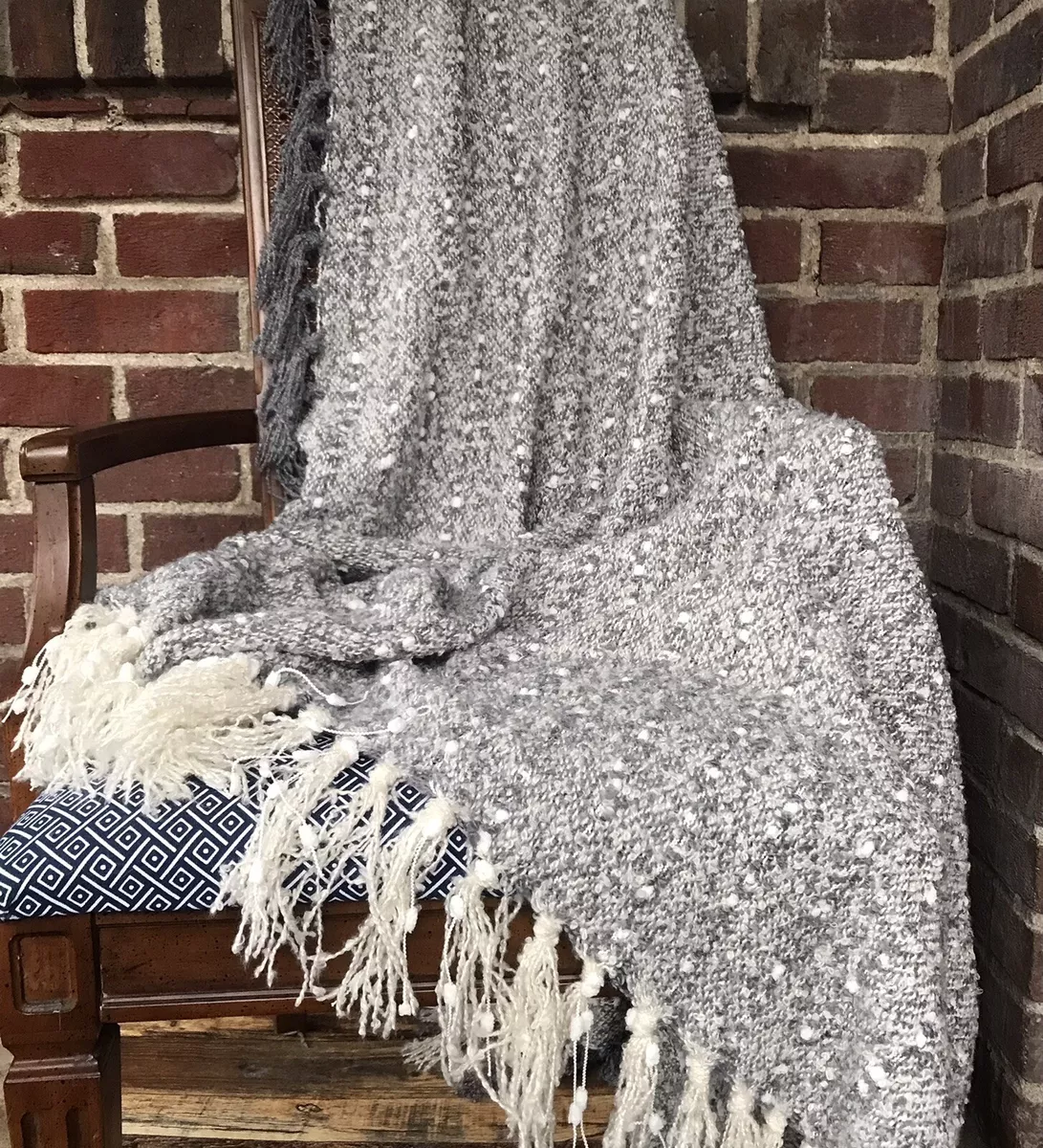 Rachel Ashwell Shabby Chic Gray / White Throw Blanket With Fringe 50 X 60