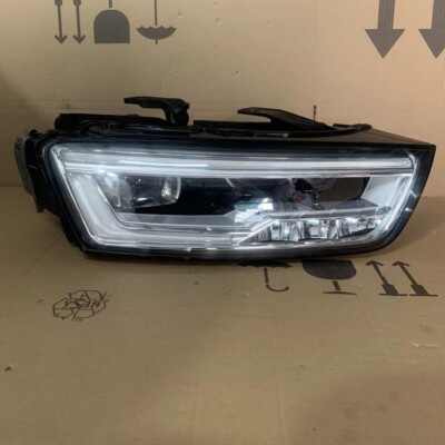 Audi へっどライト　8U0 941 034 A 8U0 941 034 C Audi Q3 RSQ3 full LED Right Headlight 2015 2016 2017