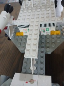 LEGO Space: Starfleet Voyager (6929) 100% Complete w Minifigures & Instructions