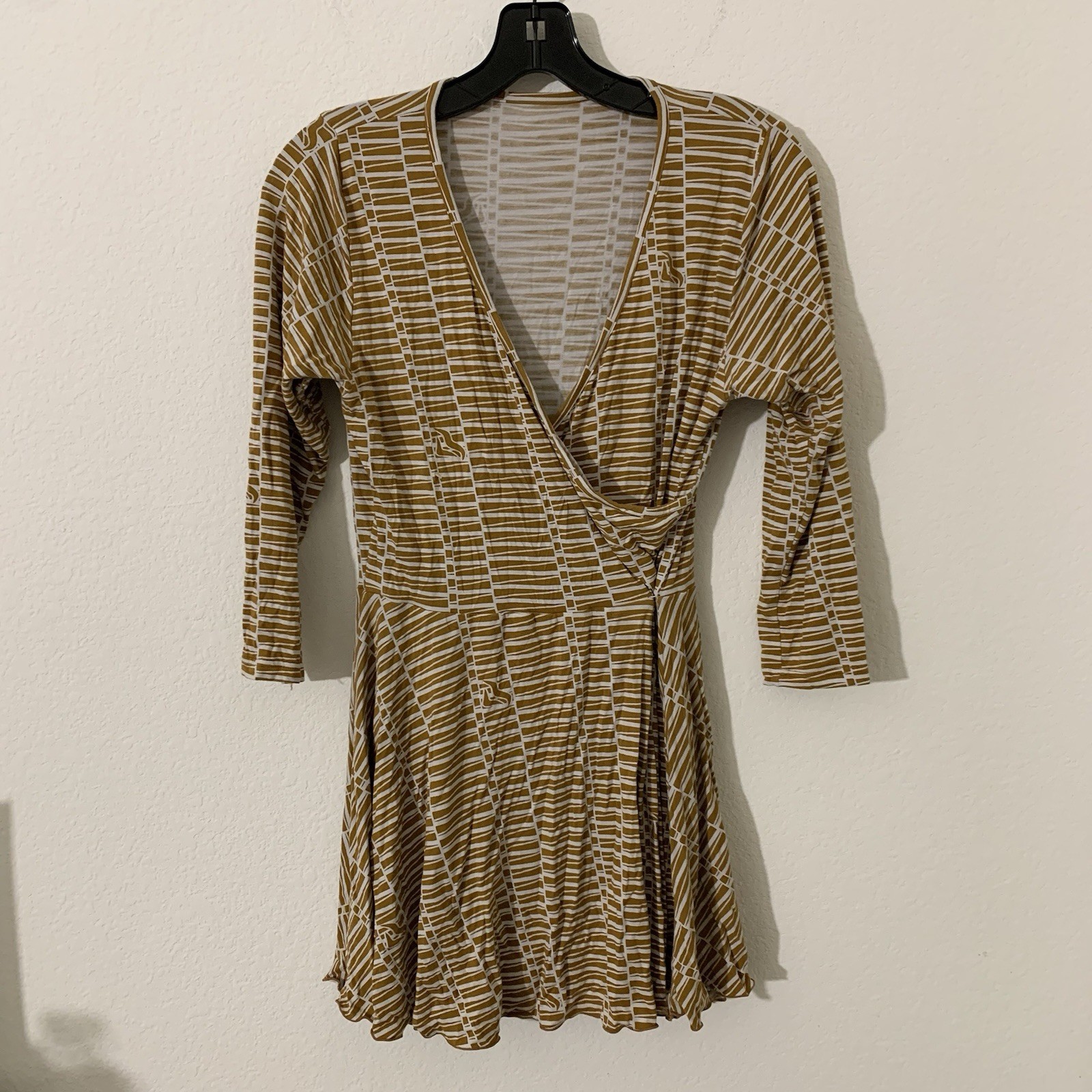 Missing Polynesia Women’s Wrap Blouse 1 Yellow Go… - image 1