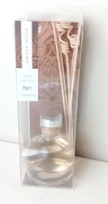 AMBER MUSK Pier 1 Imports Home Fragrance Oil Reed Diffuser New in Package 1.7 oz