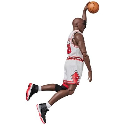 MAFEX No.255 Michael Jordan Chicago Bulls Home Action Figure NEW