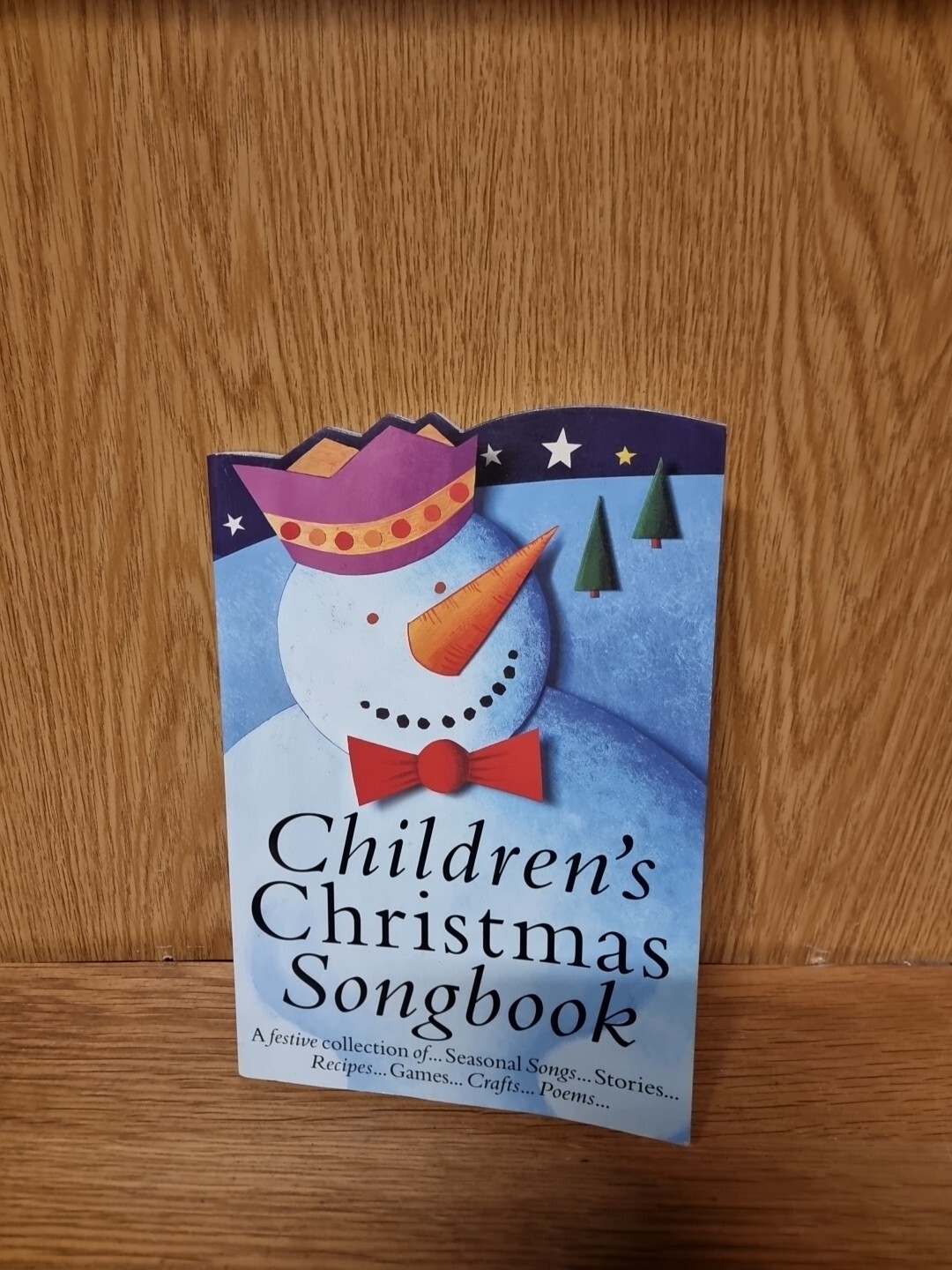 Children's Christmas Songbook, A festive Collection Paperback Book (30f)