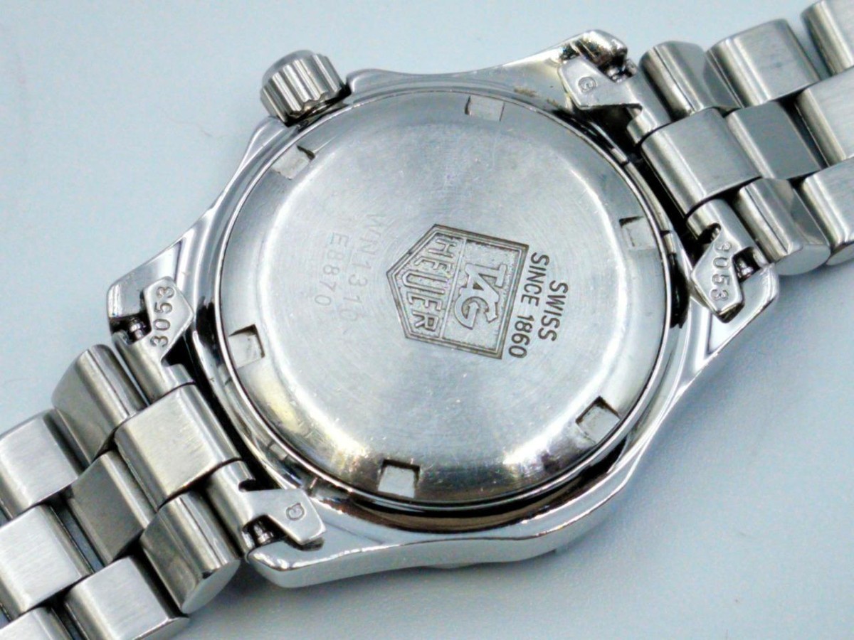 Authentic TAG Heuer WN1310 Professional 200 Black Dial 30mm Authentic TAG Heuer WN1310 Professional 200 Black Dial 30mm