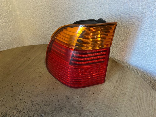 BMW E39 520i 125KW Touring 2000 Rücklicht Rückleuchte links Aussen 6900213