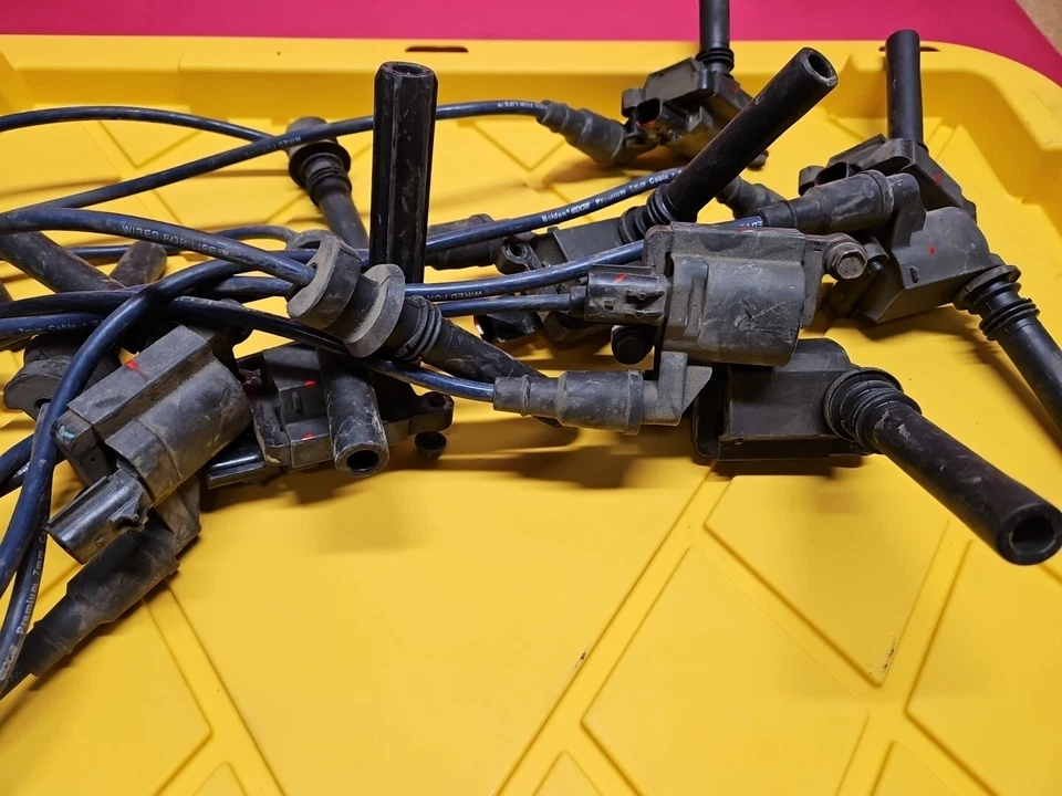 Jeep G. Cherokee Dodge Magnum Chrysler 300 2005 equipamiento de cable de bobina de encendido de 5,7 L Foto 4 de 4