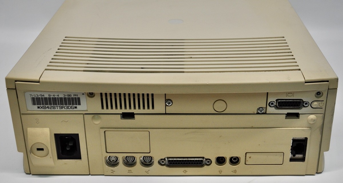 【非売品】Performa（Apple Macintosh）　ボストンキャリー Vintage Mac Computer: Performa 636 - 12MB - 250MB HD 8.0 OS