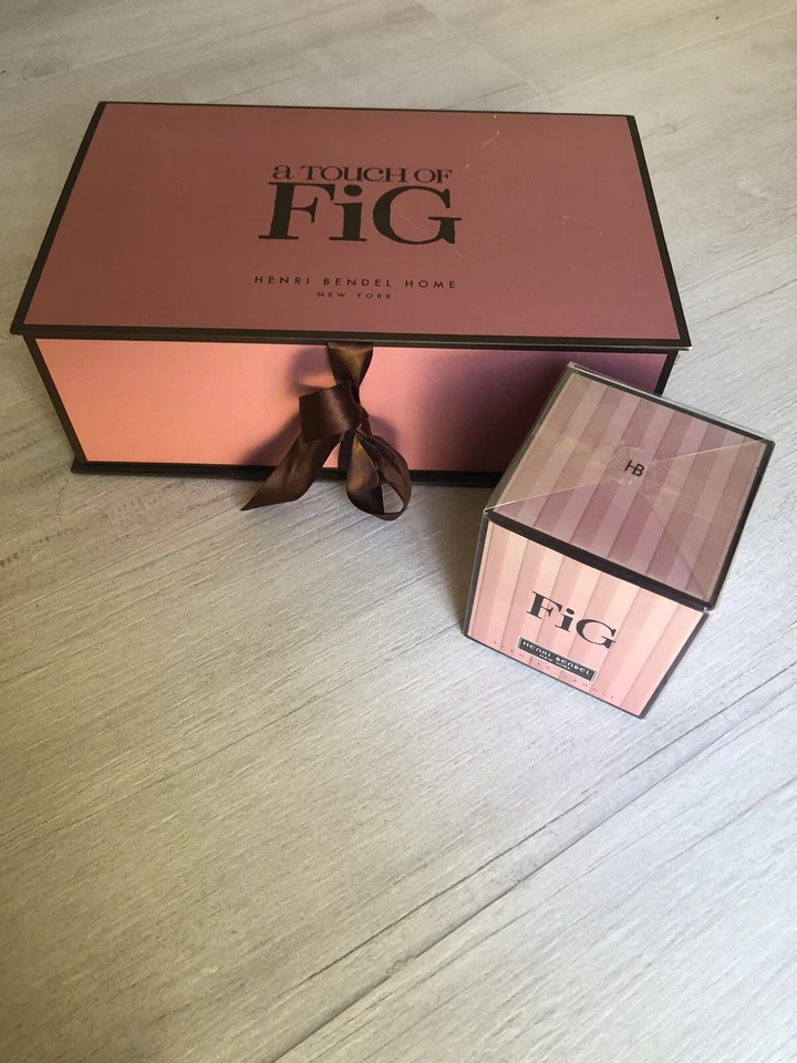 HENRI BENDEL FIG CANDLE SEALED 9.4 OZ GLASS With ONE OF A KIND LARGE FIG BOX D/C - Image 2 of 4