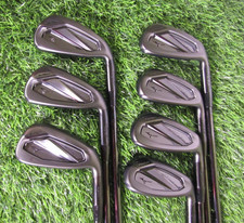 Mint Mizuno JPX-925 Hot Metal Iron Black Set, 5-GW, UST Recoil Dart ESX, Regular