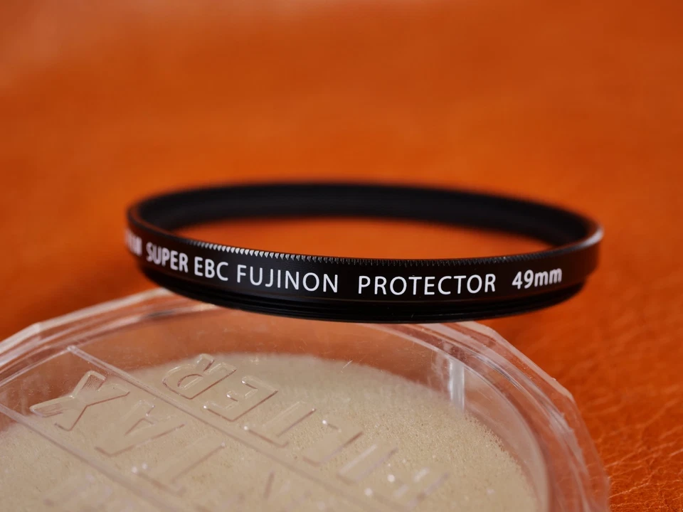 #3365 Fujifilm Super EBC Fujinon Protector Filter 49mm - Image 3 of 3