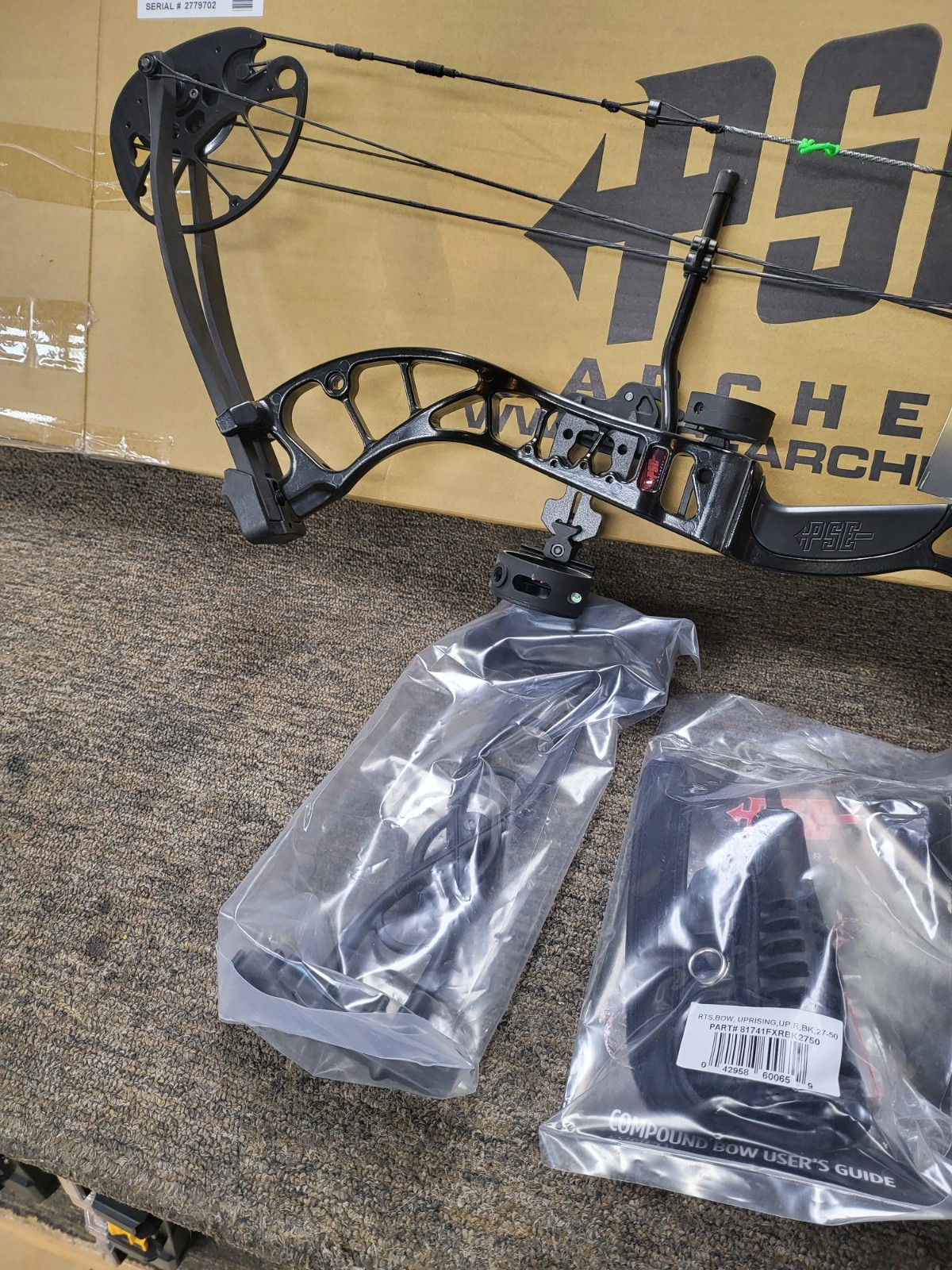 PSE Uprising 12-72lbs Right Hand Black Youth Compound Bow Ready to Shoot New NIB