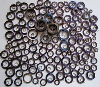 RESSORTS POUR MONTRES ANCIENNES GOUSSET PENDENTIF 140 PIECES ASSORTIES