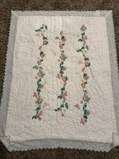 NEW POTTERY BARN KIDS PAISLEY PEACH EMBROIDERED COTTON BABY / TODDLER QUILT