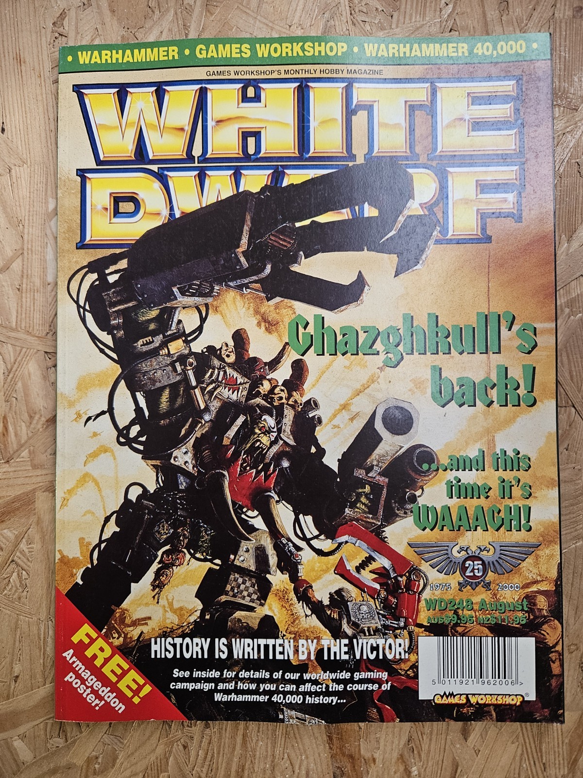Warhammer White Dwarf Magazine 248 Complete w/ Armageddon Poster Australian