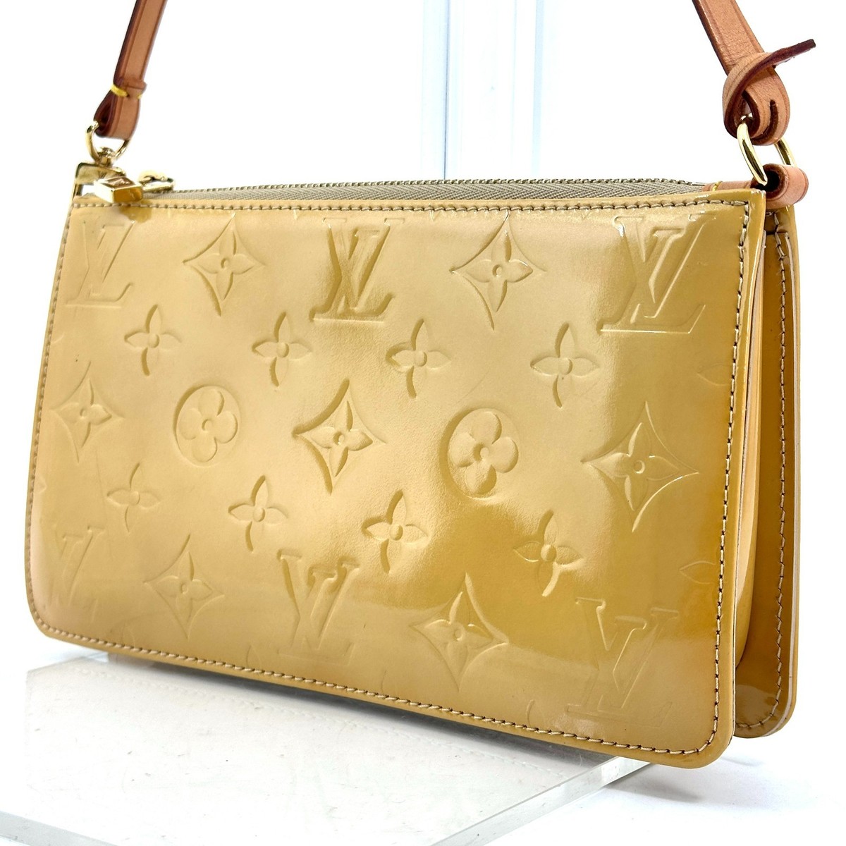 Louis Vuitton イエロー エクランビジュー（宝石箱） Louis Vuitton Vernis Lexington Pochette Accessory Pouch Yellow
