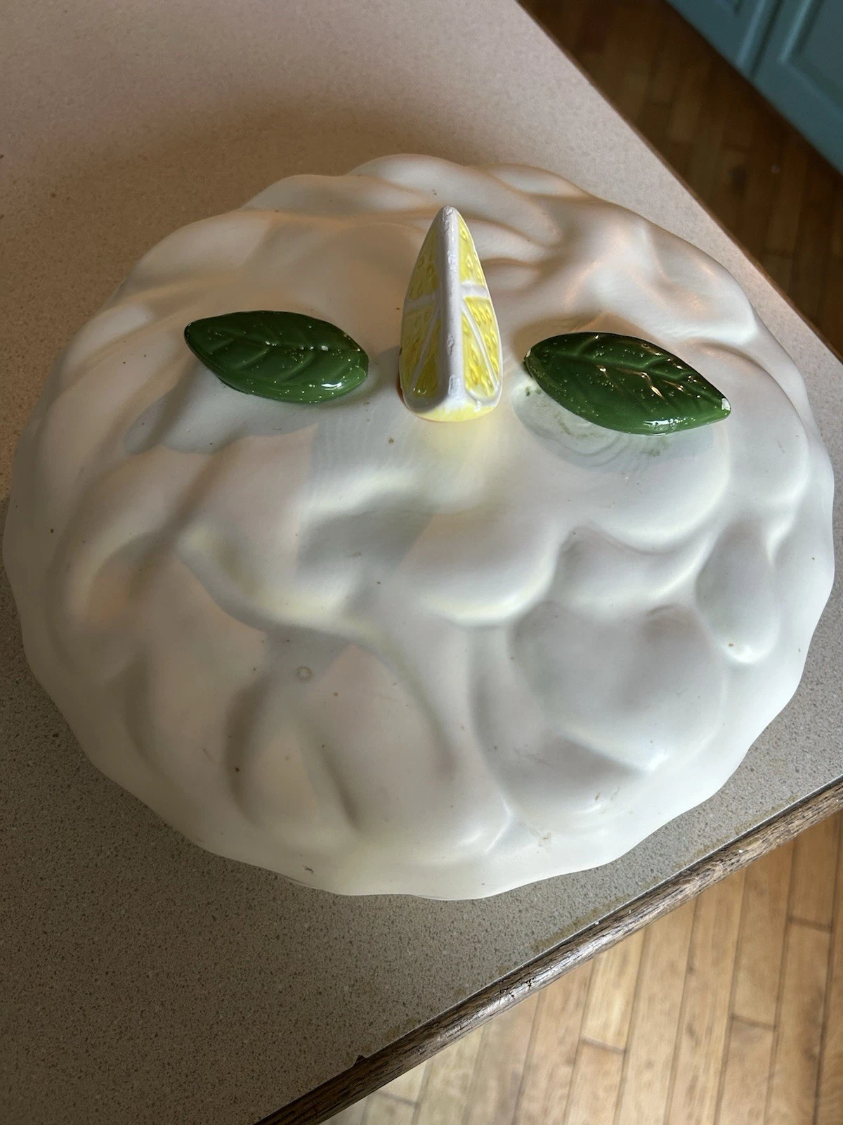 Vintage Lemon Meringue Pie Ceramic Covered Pie Dish Pie Keeper Pie Plate