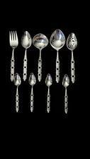 Lot ONEIDA VIOLA VOILA STAINLESS FLATWARE Serving Slotted Grapefruit Spoons Fork