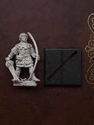 Games Workshop Citadel Warhammer Fantasy Old World Bretonnia Archer Bowman RARE